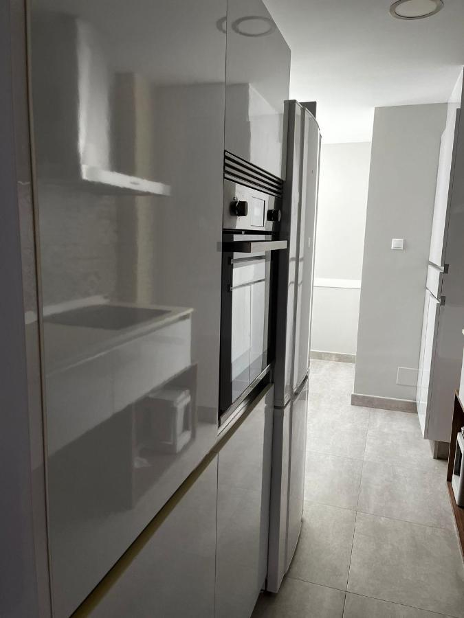 Estupendo Apartamento En Estacion-Centro, Wifi, Agua Por Osmosis Cartagena Exteriör bild